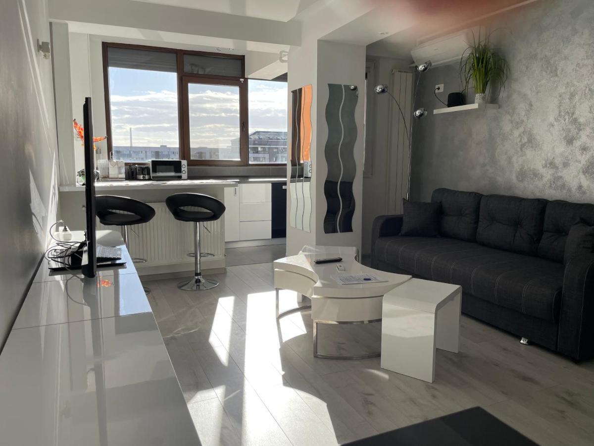 Luxury Two Room Apartment Residence Militari M3 Бухарест Экстерьер фото