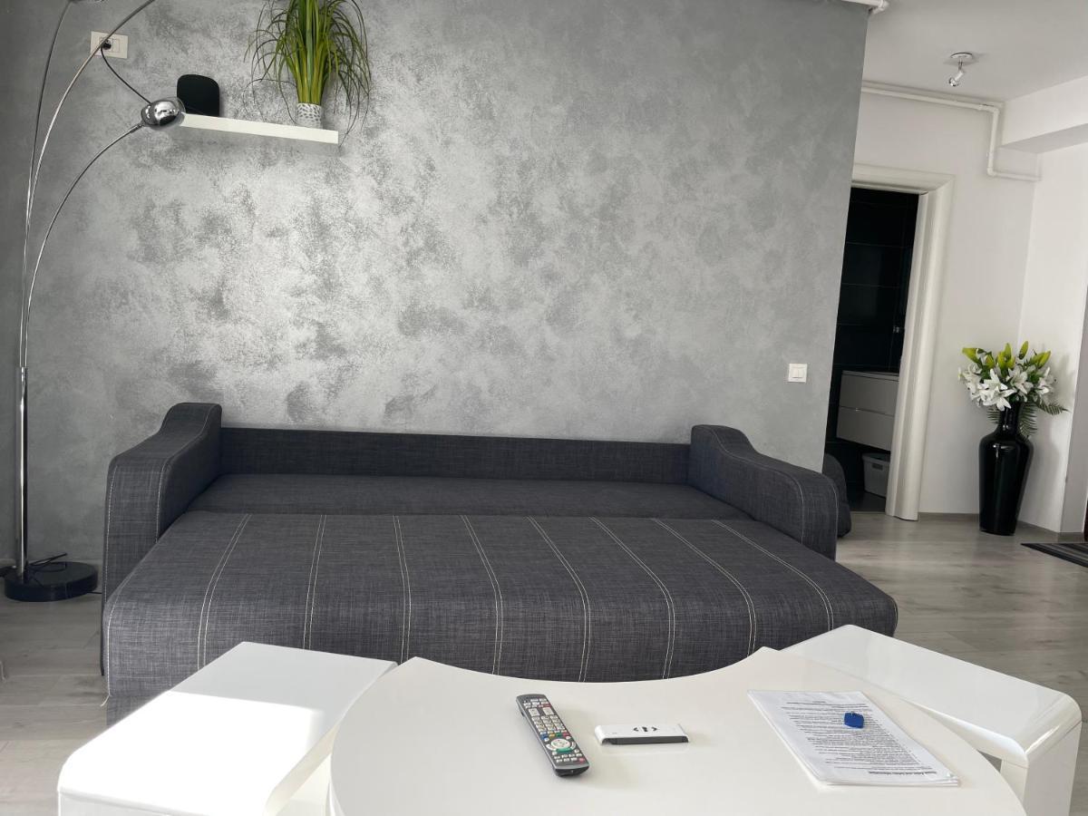 Luxury Two Room Apartment Residence Militari M3 Бухарест Экстерьер фото