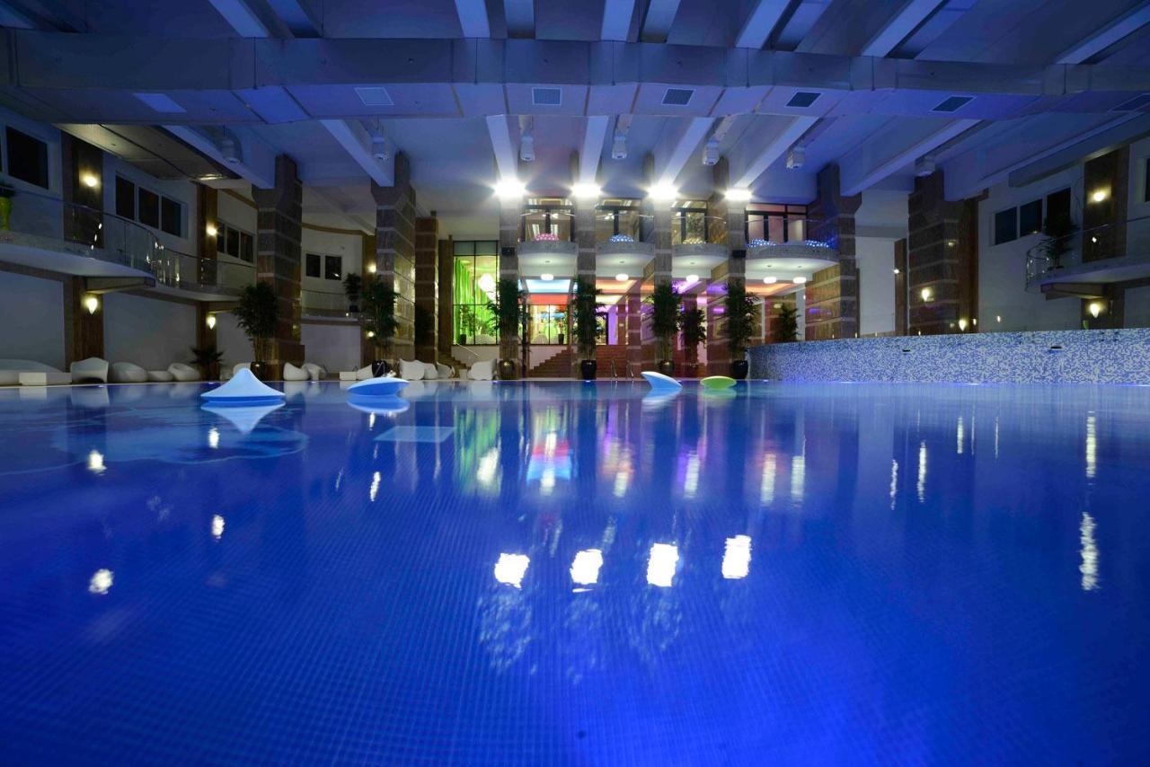 Luxury Two Room Apartment Residence Militari M3 Бухарест Экстерьер фото