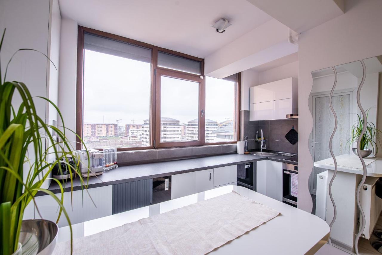 Luxury Two Room Apartment Residence Militari M3 Бухарест Экстерьер фото